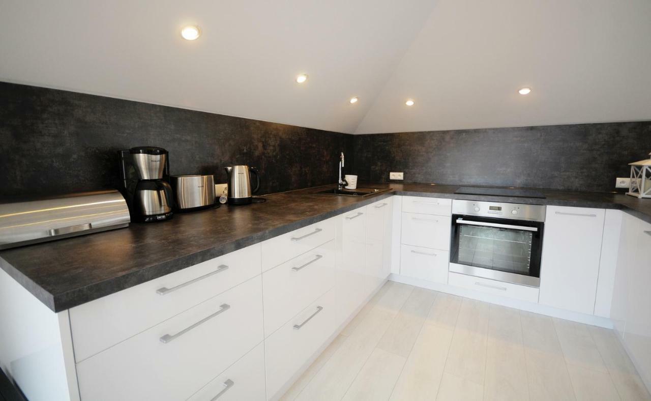 Apartament Z Tarasem Plaza 22 ロゴボ エクステリア 写真