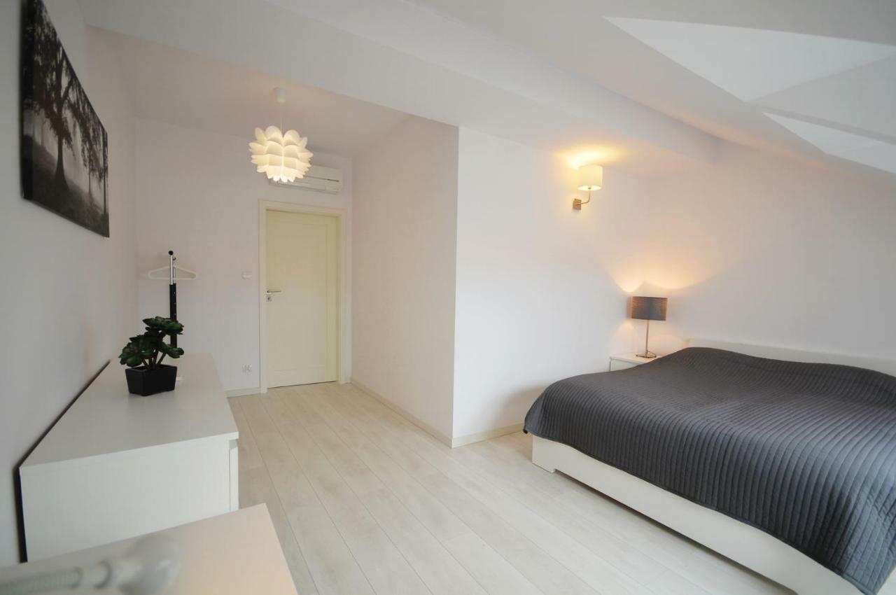 Apartament Z Tarasem Plaza 22 ロゴボ エクステリア 写真